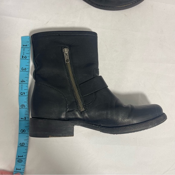 Frye | Short Black Leather Boots with Buckle and Side Zipper Size 7 - Picture 8 of 11